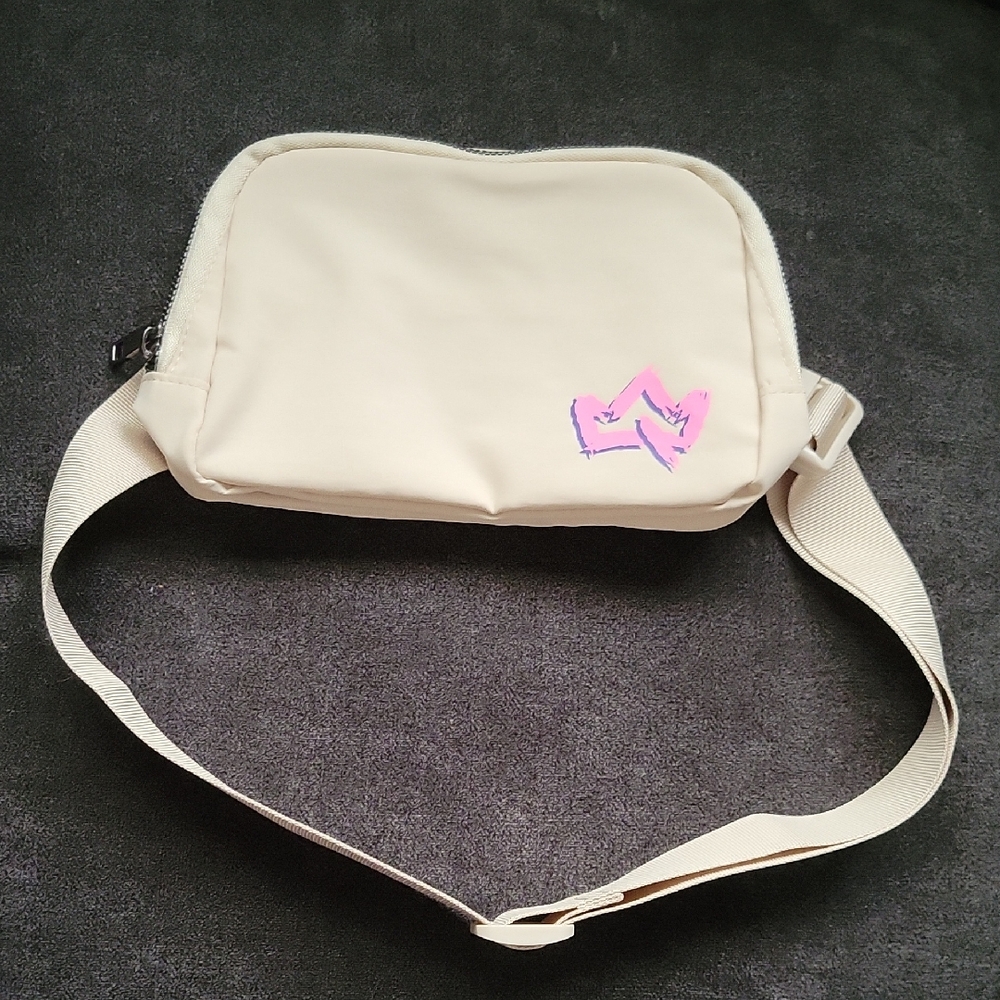 Prmal Queen Crossbody Bag NWOT